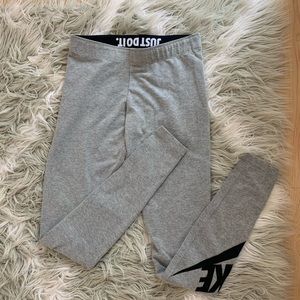 Nike leggings